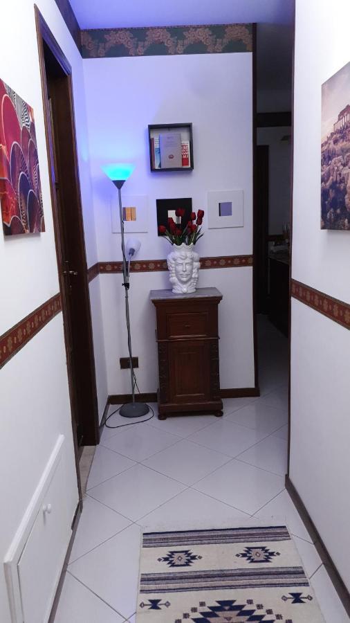 Acomodação com café da manhã  Alba Palermo